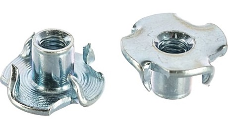 Гайка М4 мебельная