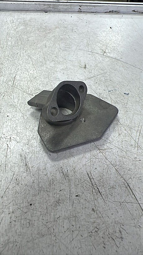 Патрубок вп.двиг б/п Champion 55/250