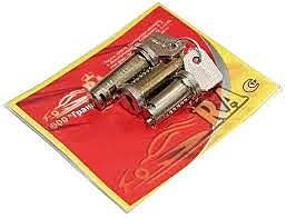 Личинки 2102,2104,2121 кт 3шт