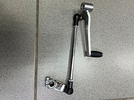 Педаль тормоза и переключения передач СВ400