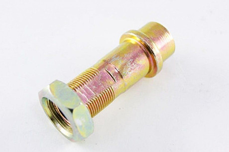 Втулка задней звезды 4Т Dingo с гайкой L-55