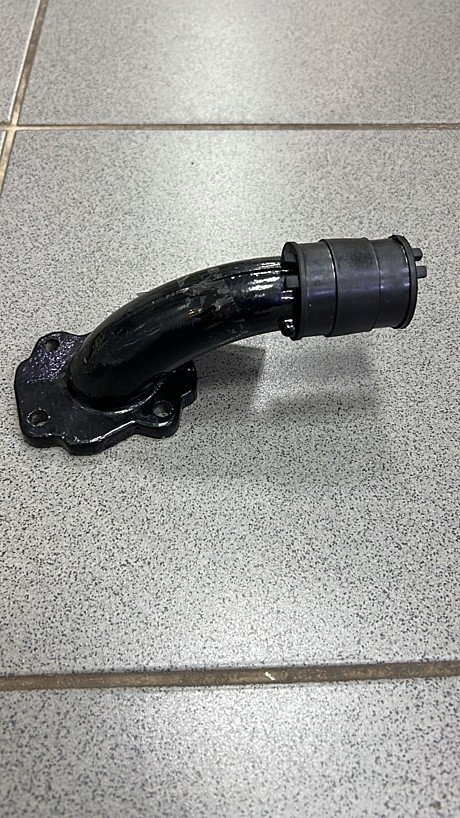 Патрубок карбюратора впускной Скутер